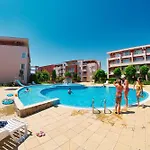 Nessebar Club Apartmán *