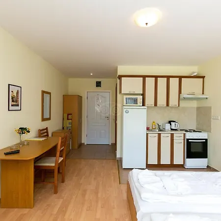 Nessebar Club Apartment *