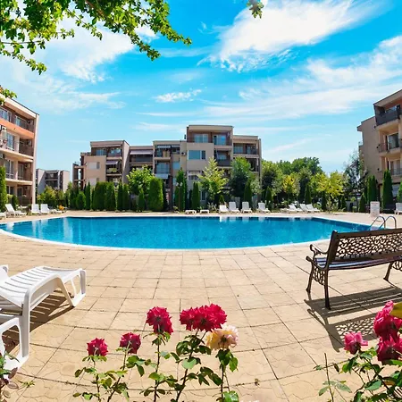 Apartment Nessebar Club *