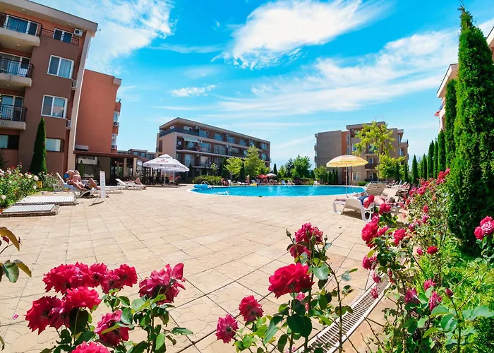 Nessebar Club Апартаменты *