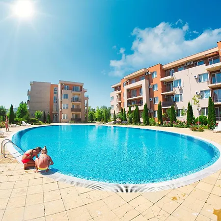 Nessebar Club Apartmán *